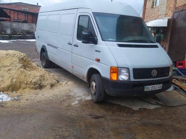 Серый Фольксваген ЛТ, объемом двигателя 2.8 л и пробегом 300 тыс. км за 4000 $, фото 2 на Automoto.ua