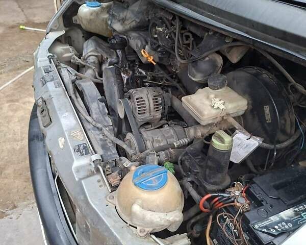 Сірий Фольксваген ЛТ, об'ємом двигуна 2.46 л та пробігом 511 тис. км за 6300 $, фото 23 на Automoto.ua