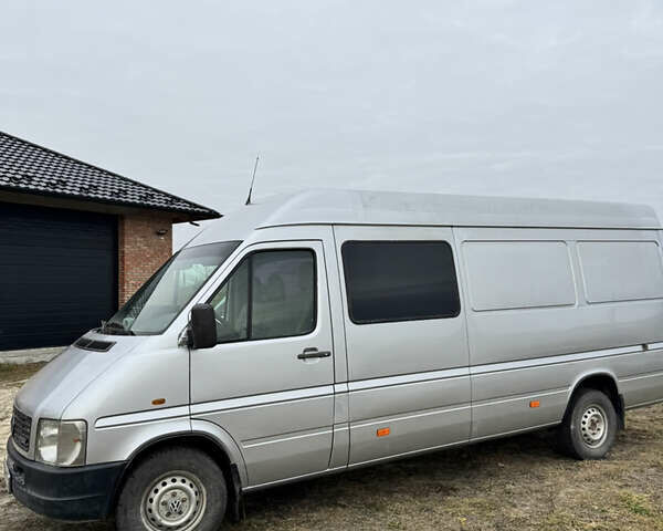 Сірий Фольксваген ЛТ, об'ємом двигуна 2.5 л та пробігом 467 тис. км за 8500 $, фото 3 на Automoto.ua