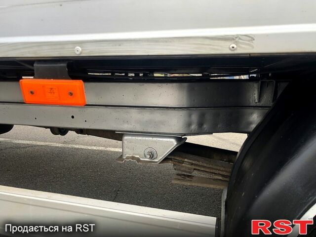 Серый Фольксваген ЛТ, объемом двигателя 2.8 л и пробегом 628 тыс. км за 11700 $, фото 4 на Automoto.ua