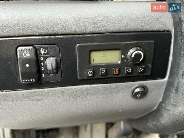 Серый Фольксваген ЛТ, объемом двигателя 2.8 л и пробегом 600 тыс. км за 11300 $, фото 6 на Automoto.ua