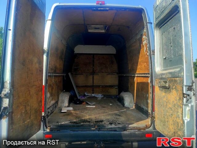 Серый Фольксваген ЛТ, объемом двигателя 2.9 л и пробегом 560 тыс. км за 8900 $, фото 7 на Automoto.ua
