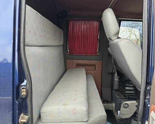 Синий Фольксваген ЛТ, объемом двигателя 2.8 л и пробегом 350 тыс. км за 24000 $, фото 10 на Automoto.ua