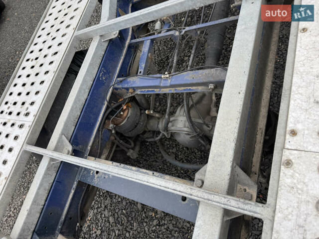 Синий Фольксваген ЛТ, объемом двигателя 2.8 л и пробегом 350 тыс. км за 24000 $, фото 6 на Automoto.ua