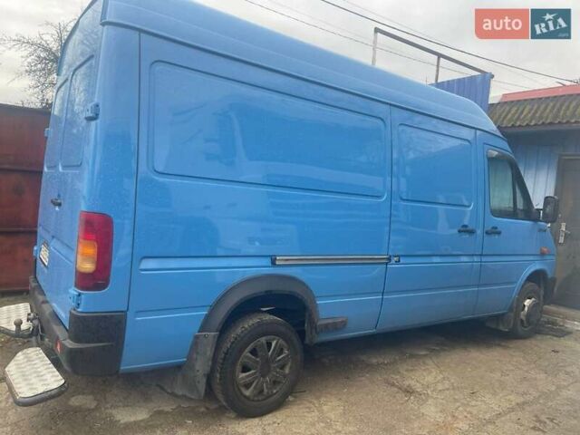 Синій Фольксваген ЛТ, об'ємом двигуна 2.46 л та пробігом 111 тис. км за 8500 $, фото 2 на Automoto.ua