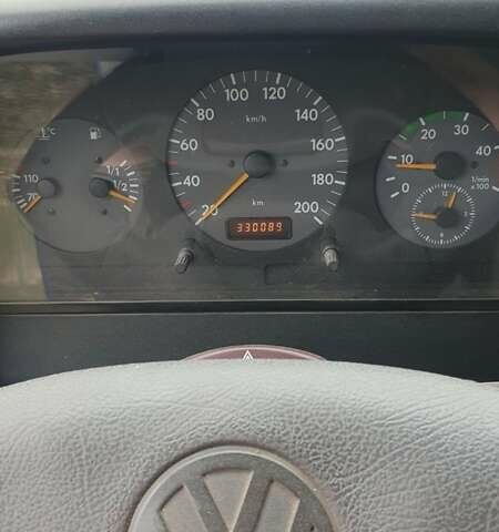 Синій Фольксваген ЛТ, об'ємом двигуна 2.5 л та пробігом 330 тис. км за 6500 $, фото 1 на Automoto.ua