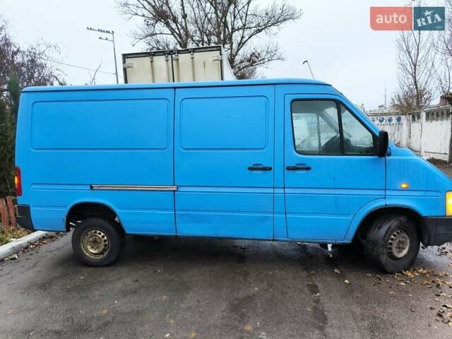 Синій Фольксваген ЛТ, об'ємом двигуна 2.46 л та пробігом 608 тис. км за 6800 $, фото 5 на Automoto.ua