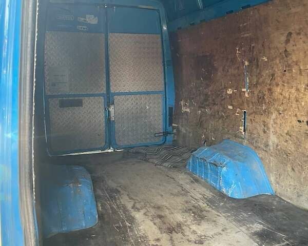 Синій Фольксваген ЛТ, об'ємом двигуна 2.46 л та пробігом 352 тис. км за 11700 $, фото 12 на Automoto.ua