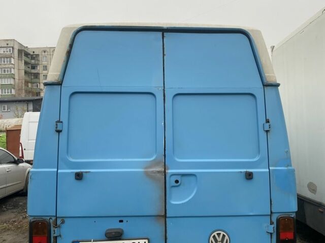 Синий Фольксваген ЛТ, объемом двигателя 2.4 л и пробегом 500 тыс. км за 2000 $, фото 4 на Automoto.ua