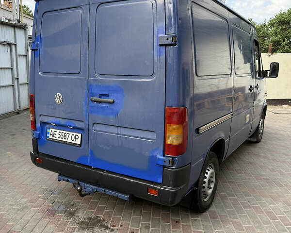 Синий Фольксваген ЛТ, объемом двигателя 2.46 л и пробегом 895 тыс. км за 4100 $, фото 5 на Automoto.ua