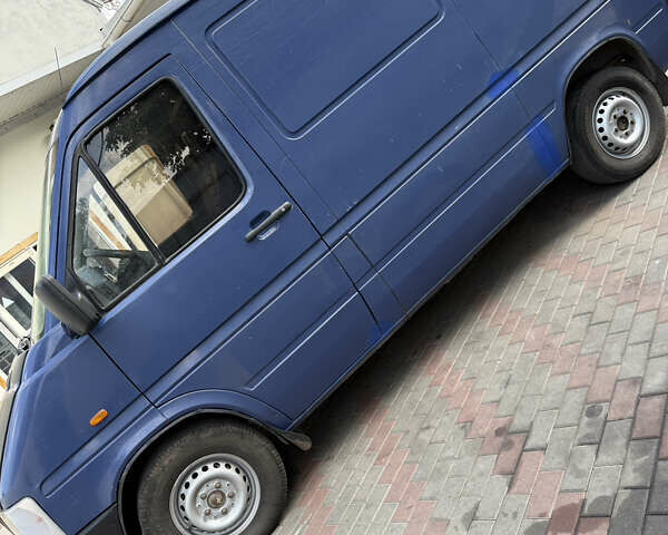 Синий Фольксваген ЛТ, объемом двигателя 2.46 л и пробегом 895 тыс. км за 4100 $, фото 6 на Automoto.ua