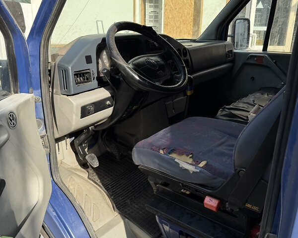 Синий Фольксваген ЛТ, объемом двигателя 2.46 л и пробегом 895 тыс. км за 4100 $, фото 3 на Automoto.ua