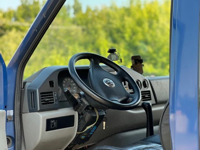 Синий Фольксваген ЛТ, объемом двигателя 2.46 л и пробегом 685 тыс. км за 7500 $, фото 13 на Automoto.ua