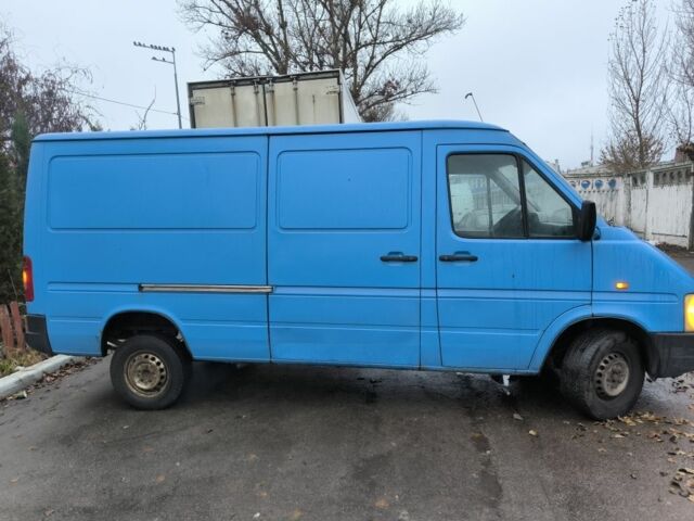 Синій Фольксваген ЛТ, об'ємом двигуна 2.5 л та пробігом 608 тис. км за 6800 $, фото 4 на Automoto.ua