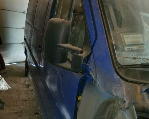 Синій Фольксваген ЛТ, об'ємом двигуна 2.46 л та пробігом 350 тис. км за 3500 $, фото 3 на Automoto.ua