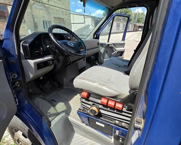 Синій Фольксваген ЛТ, об'ємом двигуна 2.5 л та пробігом 404 тис. км за 12000 $, фото 1 на Automoto.ua