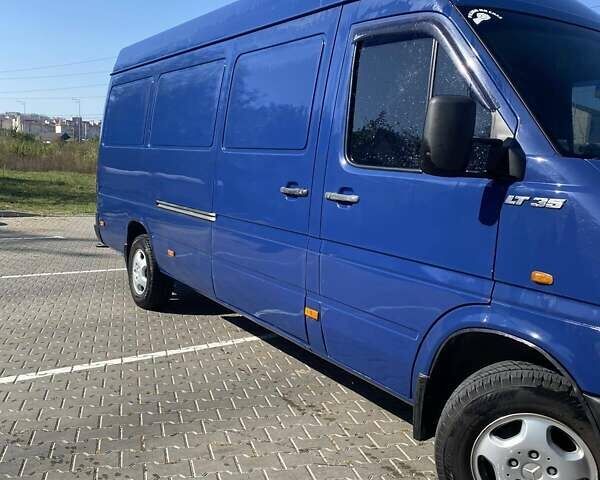 Синій Фольксваген ЛТ, об'ємом двигуна 2.46 л та пробігом 540 тис. км за 8300 $, фото 1 на Automoto.ua