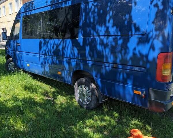 Синий Фольксваген ЛТ, объемом двигателя 2.46 л и пробегом 350 тыс. км за 8499 $, фото 15 на Automoto.ua