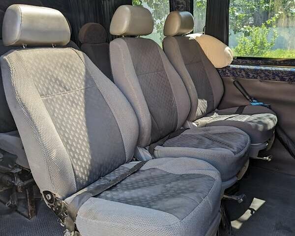 Синий Фольксваген ЛТ, объемом двигателя 2.46 л и пробегом 350 тыс. км за 8499 $, фото 8 на Automoto.ua