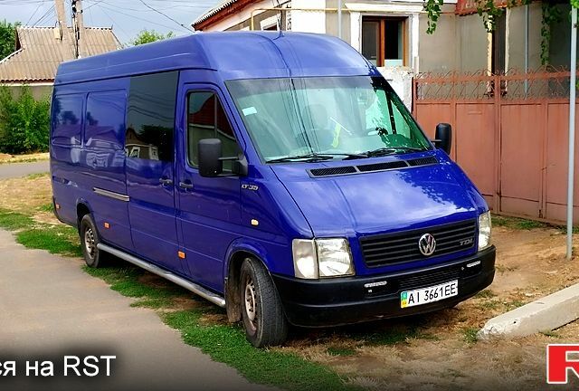 Синий Фольксваген ЛТ, объемом двигателя 2.5 л и пробегом 530 тыс. км за 10500 $, фото 1 на Automoto.ua