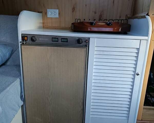 Зеленый Фольксваген ЛТ, объемом двигателя 2.38 л и пробегом 480 тыс. км за 7500 $, фото 15 на Automoto.ua