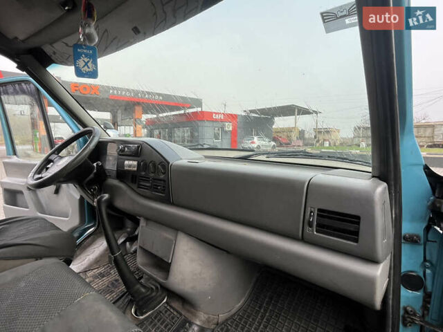 Зеленый Фольксваген ЛТ, объемом двигателя 2.5 л и пробегом 485 тыс. км за 10500 $, фото 13 на Automoto.ua