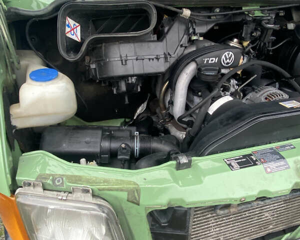 Зеленый Фольксваген ЛТ, объемом двигателя 2.46 л и пробегом 479 тыс. км за 16800 $, фото 20 на Automoto.ua