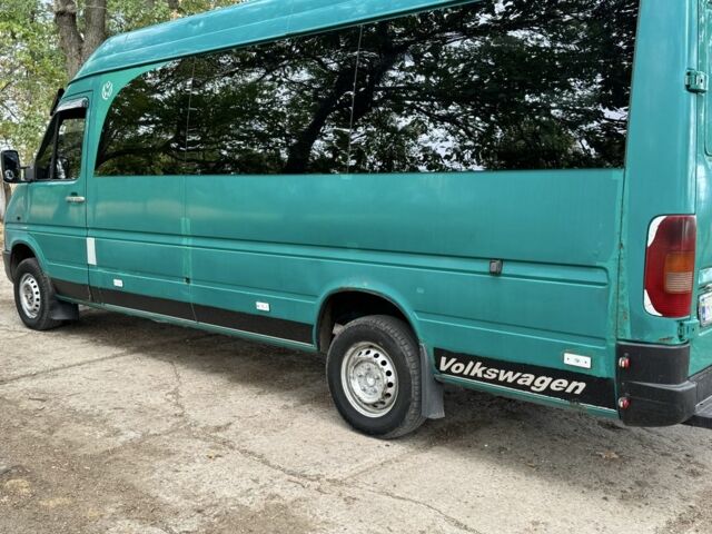 Зеленый Фольксваген ЛТ, объемом двигателя 2.8 л и пробегом 600 тыс. км за 6999 $, фото 2 на Automoto.ua