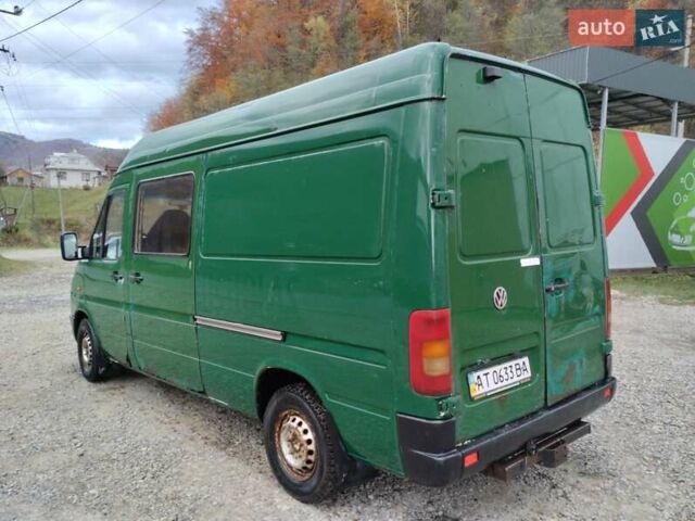 Зеленый Фольксваген ЛТ, объемом двигателя 2.5 л и пробегом 293 тыс. км за 4500 $, фото 3 на Automoto.ua