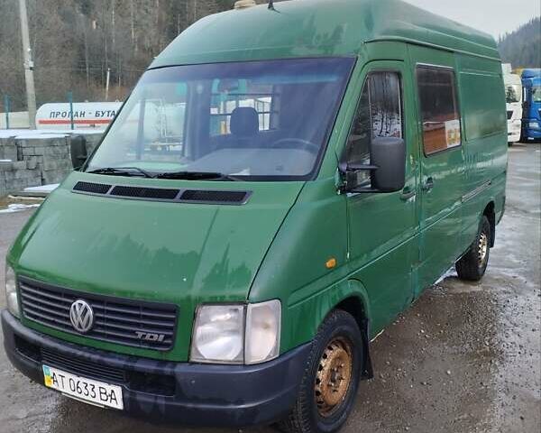 Зеленый Фольксваген ЛТ, объемом двигателя 2.5 л и пробегом 293 тыс. км за 4500 $, фото 1 на Automoto.ua