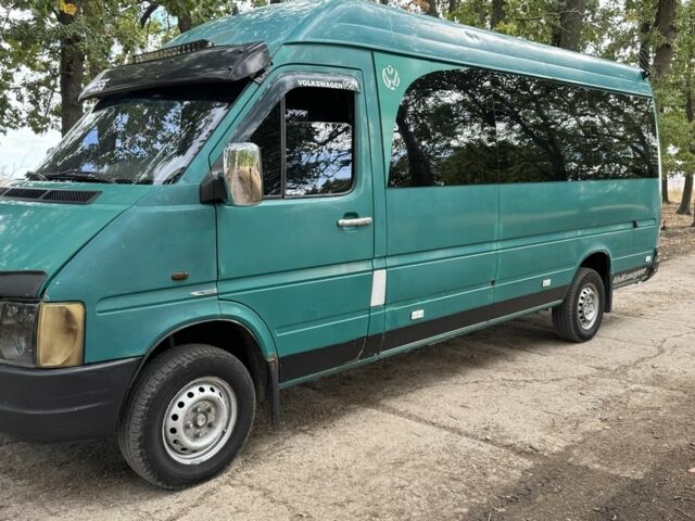 Зеленый Фольксваген ЛТ, объемом двигателя 2.8 л и пробегом 600 тыс. км за 6999 $, фото 4 на Automoto.ua