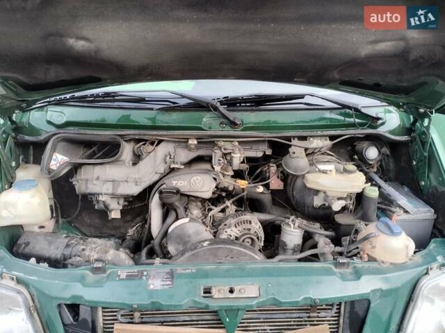 Зеленый Фольксваген ЛТ, объемом двигателя 2.5 л и пробегом 293 тыс. км за 4500 $, фото 14 на Automoto.ua