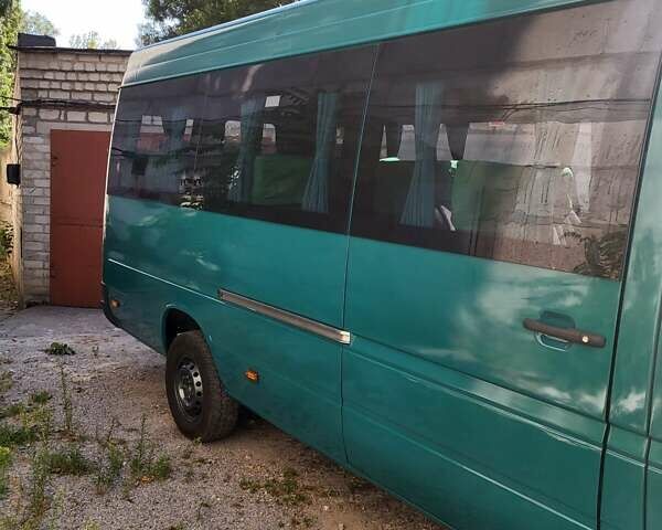 Зелений Фольксваген ЛТ, об'ємом двигуна 2.5 л та пробігом 650 тис. км за 12500 $, фото 2 на Automoto.ua