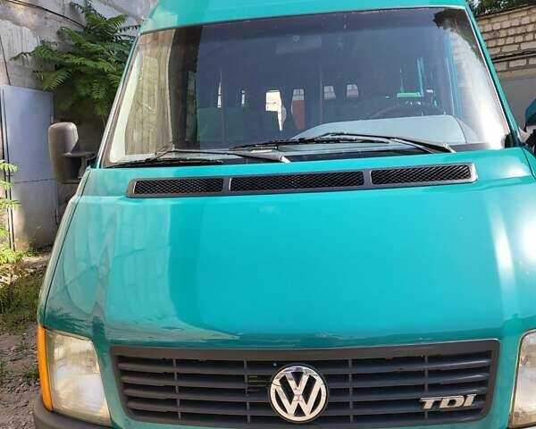 Зелений Фольксваген ЛТ, об'ємом двигуна 2.5 л та пробігом 650 тис. км за 12500 $, фото 3 на Automoto.ua