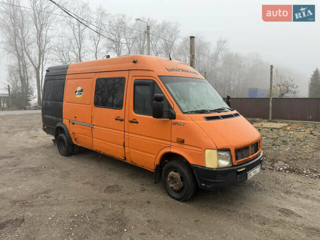 Помаранчевий Фольксваген ЛТ, об'ємом двигуна 2.46 л та пробігом 320 тис. км за 5200 $, фото 1 на Automoto.ua