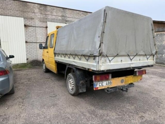 Оранжевый Фольксваген ЛТ, объемом двигателя 2.5 л и пробегом 400 тыс. км за 3800 $, фото 3 на Automoto.ua