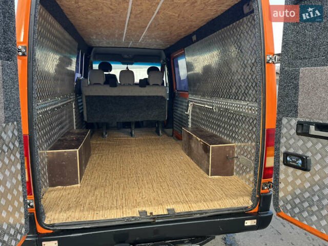 Помаранчевий Фольксваген ЛТ, об'ємом двигуна 2.46 л та пробігом 383 тис. км за 8400 $, фото 12 на Automoto.ua