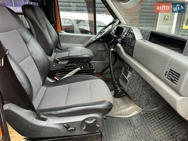 Помаранчевий Фольксваген ЛТ, об'ємом двигуна 2.46 л та пробігом 383 тис. км за 8400 $, фото 15 на Automoto.ua