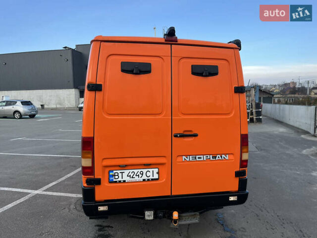 Помаранчевий Фольксваген ЛТ, об'ємом двигуна 2.46 л та пробігом 383 тис. км за 8400 $, фото 6 на Automoto.ua