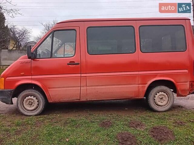 Помаранчевий Фольксваген ЛТ, об'ємом двигуна 2.46 л та пробігом 380 тис. км за 4650 $, фото 3 на Automoto.ua