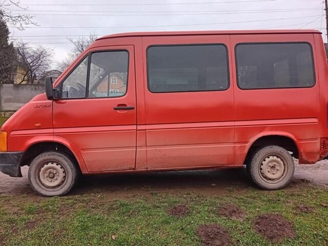 Оранжевый Фольксваген ЛТ, объемом двигателя 2.5 л и пробегом 380 тыс. км за 4650 $, фото 3 на Automoto.ua