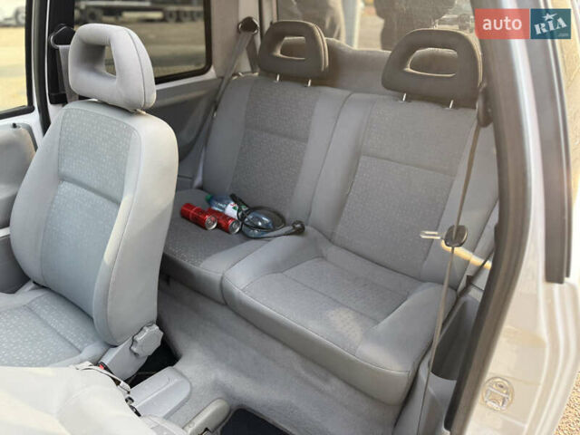 Белый Фольксваген Лупо, объемом двигателя 1 л и пробегом 187 тыс. км за 2700 $, фото 7 на Automoto.ua