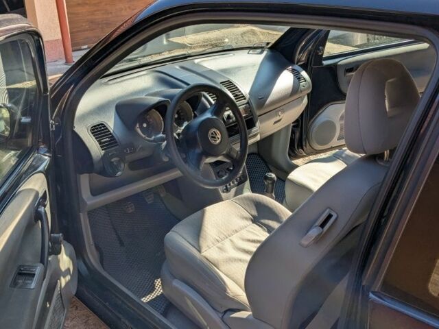 Черный Фольксваген Лупо, объемом двигателя 1.4 л и пробегом 193 тыс. км за 1800 $, фото 1 на Automoto.ua