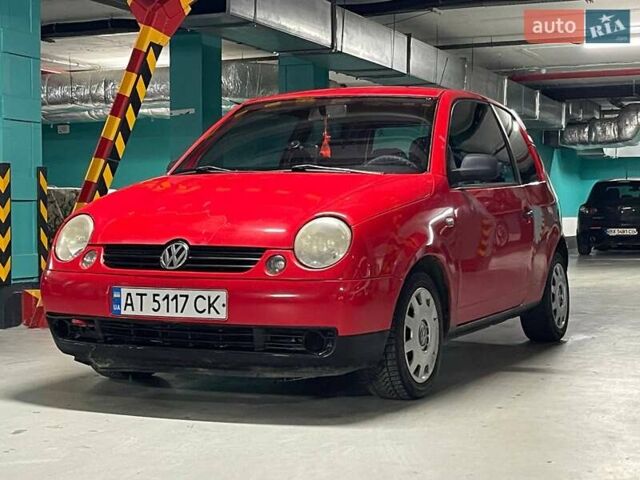 Красный Фольксваген Лупо, объемом двигателя 1 л и пробегом 313 тыс. км за 2400 $, фото 2 на Automoto.ua