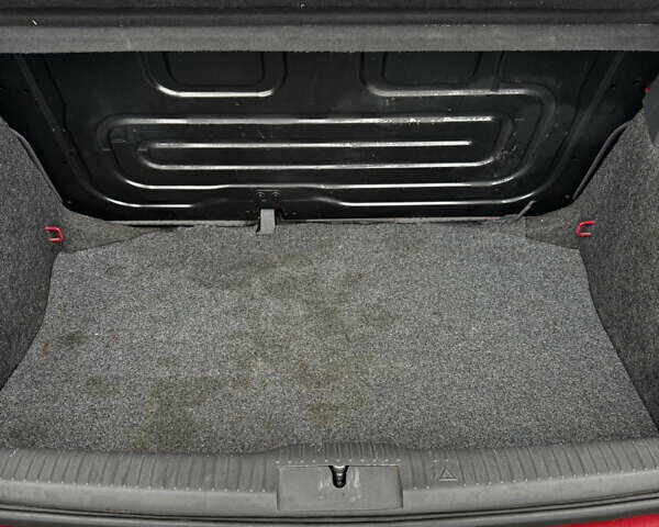 Красный Фольксваген Лупо, объемом двигателя 1.4 л и пробегом 95 тыс. км за 4100 $, фото 9 на Automoto.ua