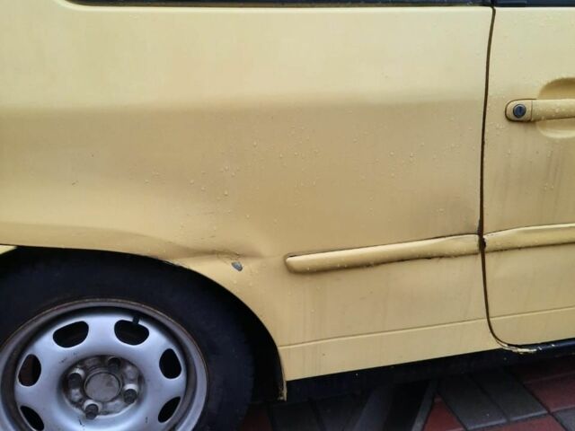 Желтый Фольксваген Лупо, объемом двигателя 1.4 л и пробегом 150 тыс. км за 2800 $, фото 6 на Automoto.ua