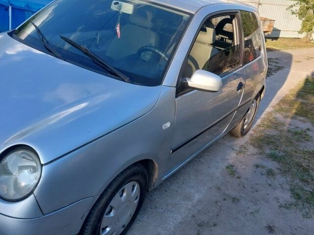 Серый Фольксваген Лупо, объемом двигателя 1.4 л и пробегом 224 тыс. км за 2400 $, фото 1 на Automoto.ua