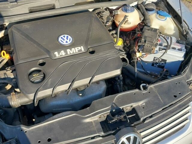 Серый Фольксваген Лупо, объемом двигателя 1.4 л и пробегом 224 тыс. км за 2400 $, фото 3 на Automoto.ua