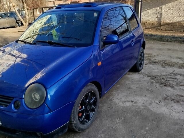 Синий Фольксваген Лупо, объемом двигателя 1 л и пробегом 258 тыс. км за 2100 $, фото 2 на Automoto.ua