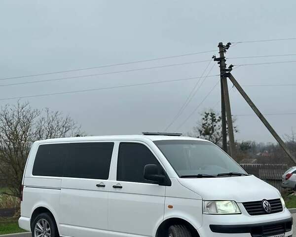 Белый Фольксваген Мультиван, объемом двигателя 1.9 л и пробегом 300 тыс. км за 6999 $, фото 22 на Automoto.ua